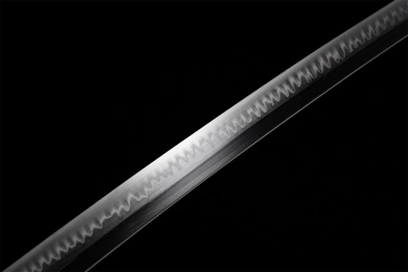 Czarno-biały Miecz Katana